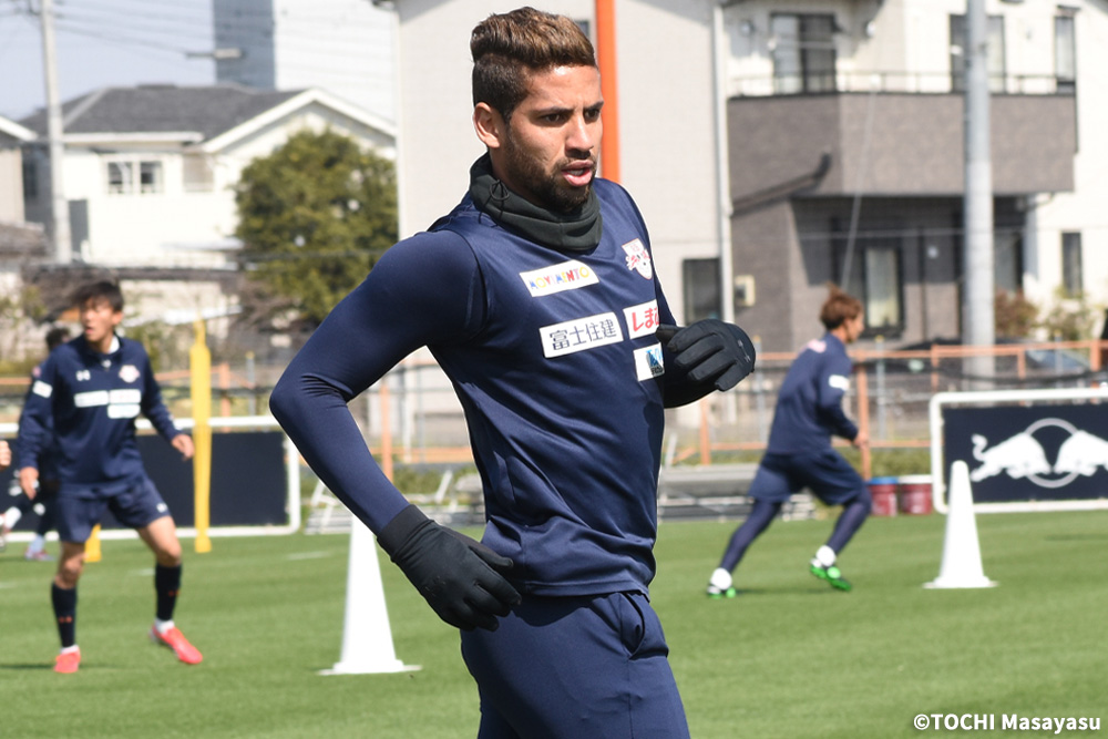 【取材ノート:大宮】カピタン帰還。ガブリエウ、気迫あふれる復帰戦<br />