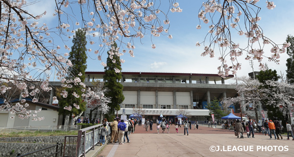 アクセス：ＪＩＴ　リサイクルインク　スタジアム