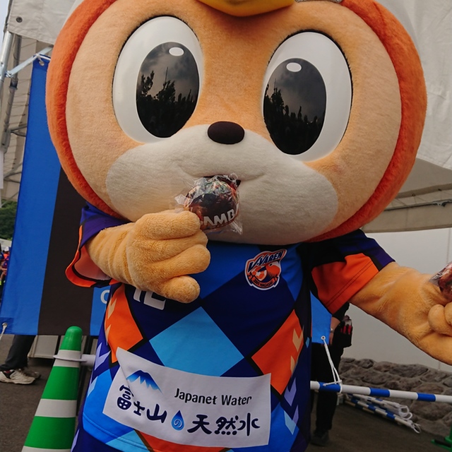 小さいたこ焼きも。…お腹空いたのかな?