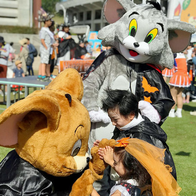 トムとジェリーが子どもたちに笑顔をプレゼント!