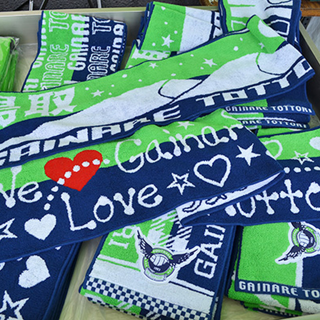 バラエティー豊かなタオルマフラーは全7種類!