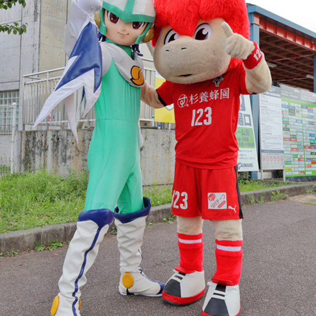 熊本からロアッソくんが来場!