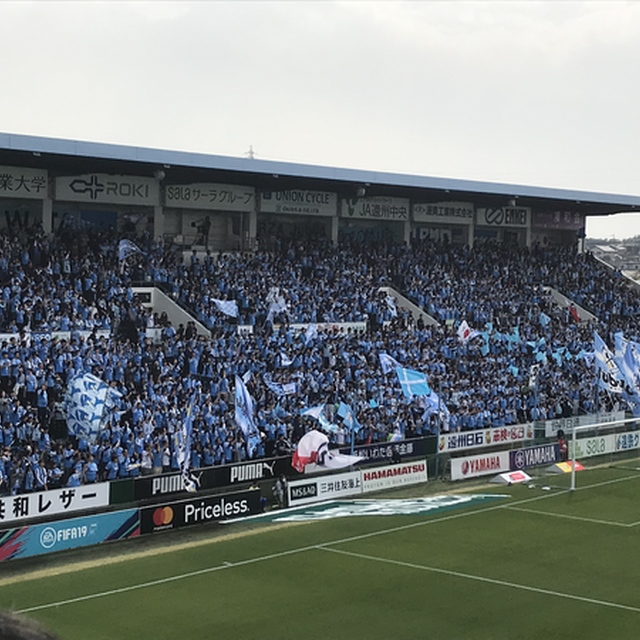 選手紹介の時のゴール裏